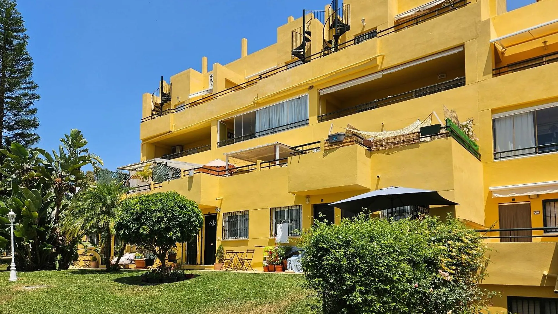 밀야스코스타 Penthouse Mirador Del Calahonda Royale 아파트